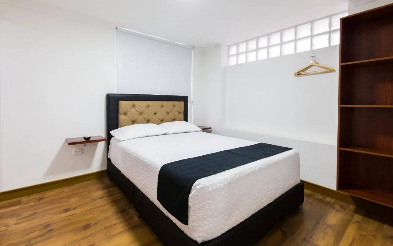 Hotel Casa Botero 301の連絡先