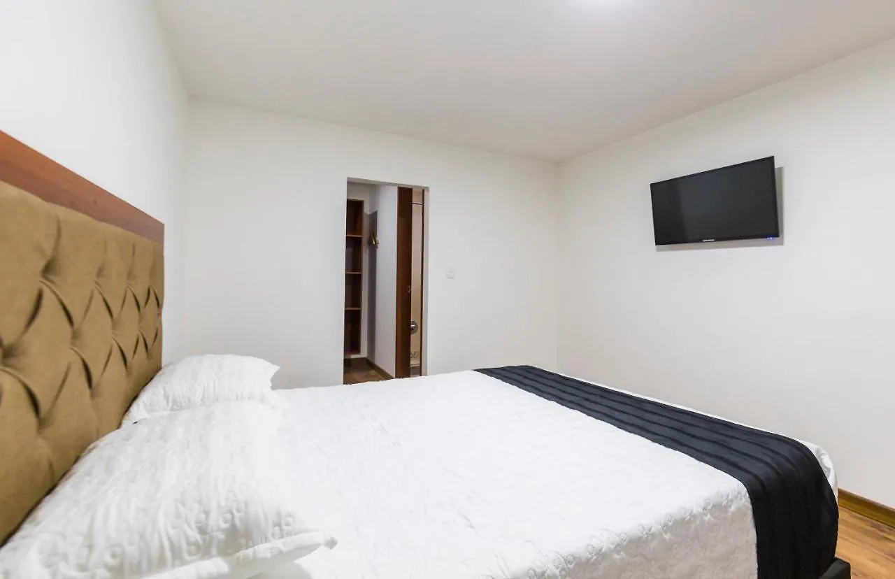 ***  Hotel Casa Botero 301 ボゴタ コロンビア